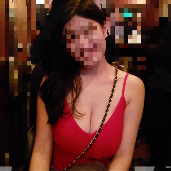 Dresses & Skirts - Red sexy dress